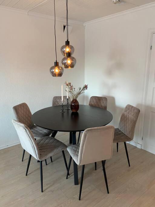 Arctic 3 Room Apartment - Aurora View - Free Parking ترومسو المظهر الخارجي الصورة